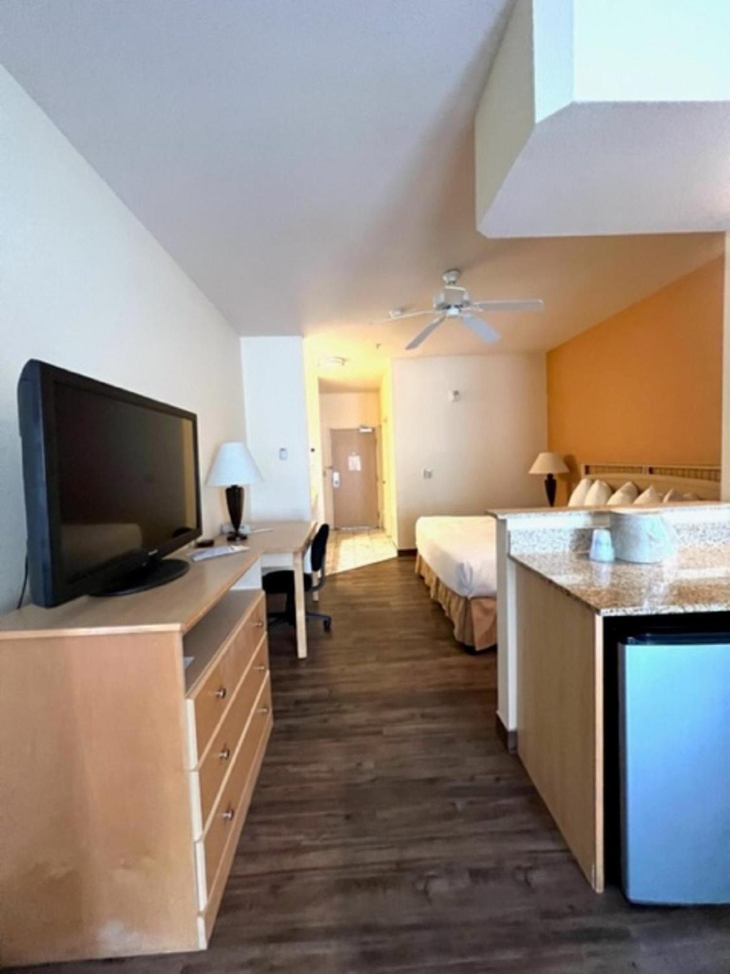 Lighthouse Suites Inn Ocean Shores Εξωτερικό φωτογραφία