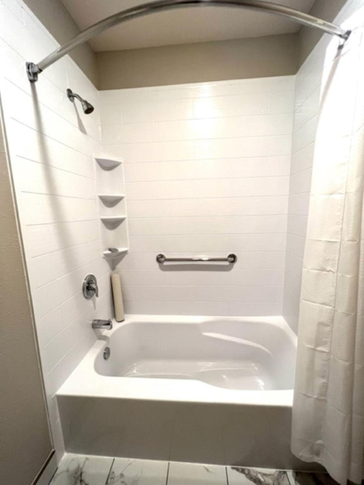 Lighthouse Suites Inn Ocean Shores Εξωτερικό φωτογραφία